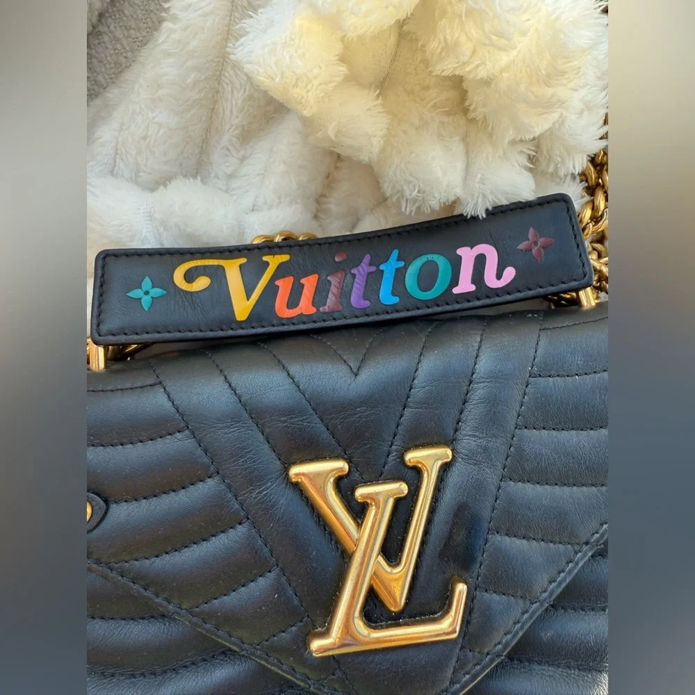 Louis Vuitton New Wave Chain Black